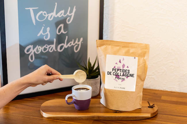 Ajouter dose de collagène Peptan dans le café