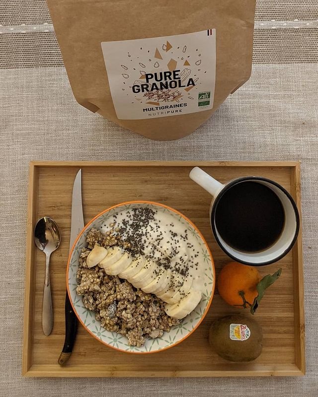 petit-déjeuner sain granola