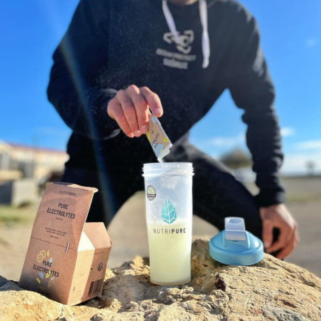 L'importance de l'électrolyte en endurance : avant, pendant  et après la séance