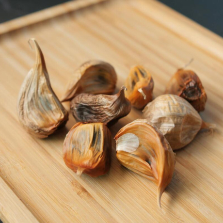 Comment bénéficier des bienfaits de l’ail noir sur votre santé ?